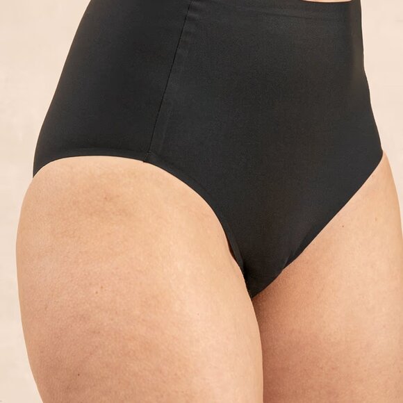 Truekind® Seamless Stretch Mid-Waist Brief -‎ Black, Size 16-24 New in Packaging - Picture 2 of 8